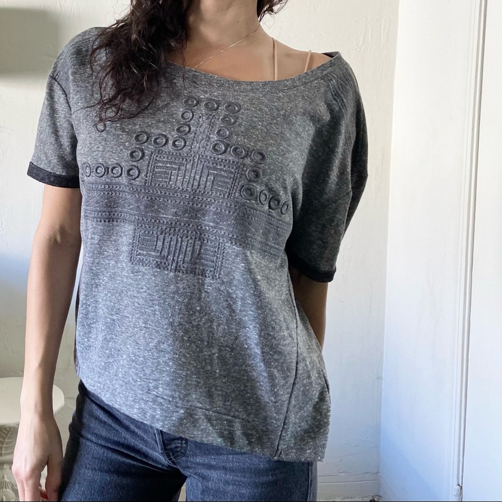 Miami Francesca’s Heather Gray Short-Sleeved Off-Shoulder  Sweatshirt | Size Med